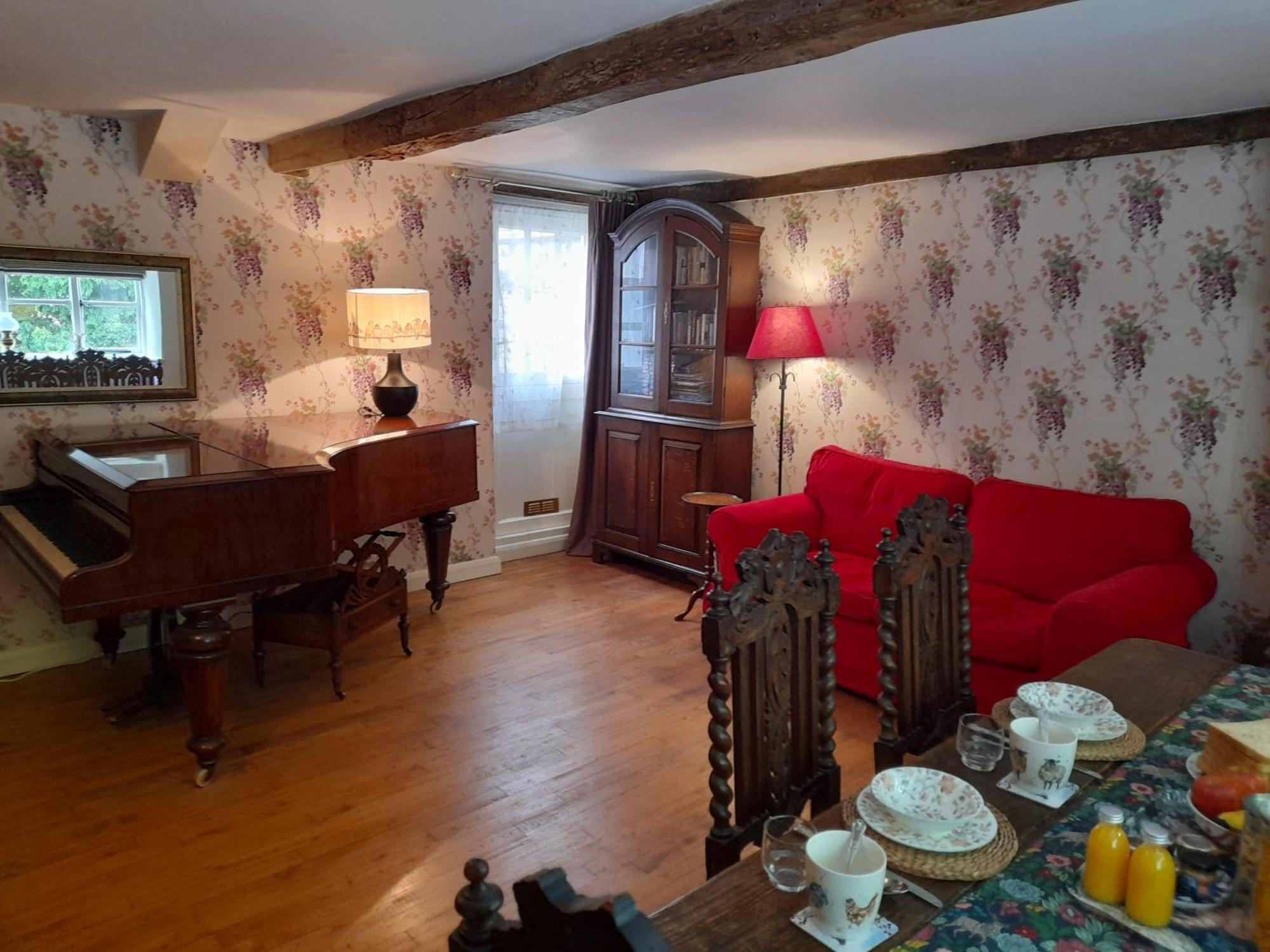 Luckington Cotswold Cottage Bed & Breakfast מראה חיצוני תמונה
